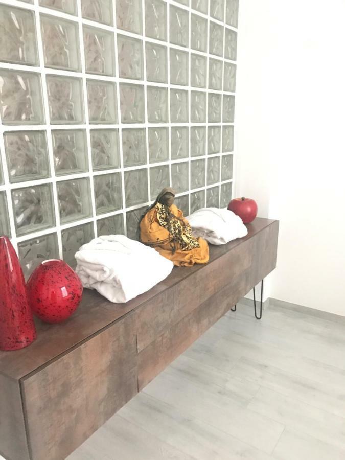Aparthotel Les Lofts De Styliste Saint-Gilles